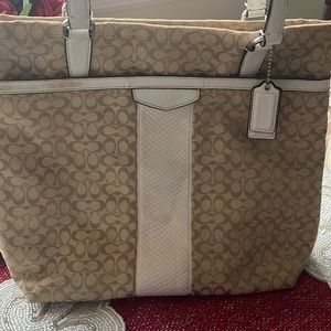 Coach handbag